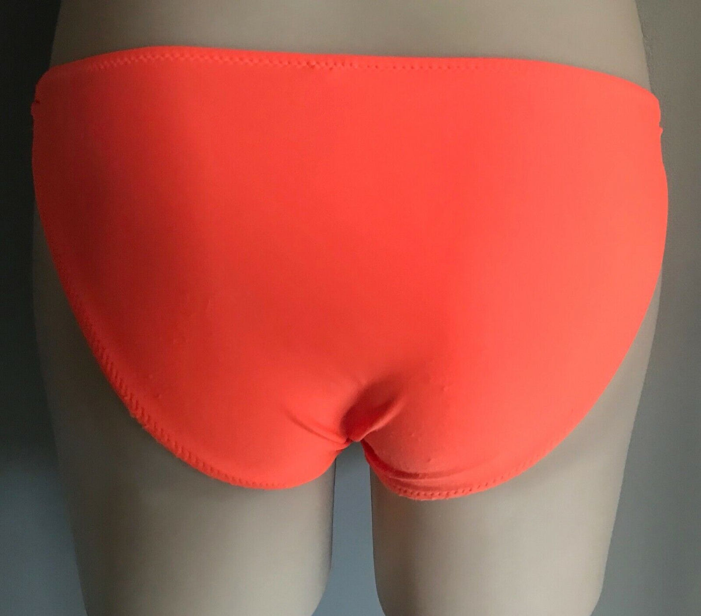 VICTORIA'S SECRET Crop Bra TopOrange Strapless Underwire Swim Beach Pool Sz L 10