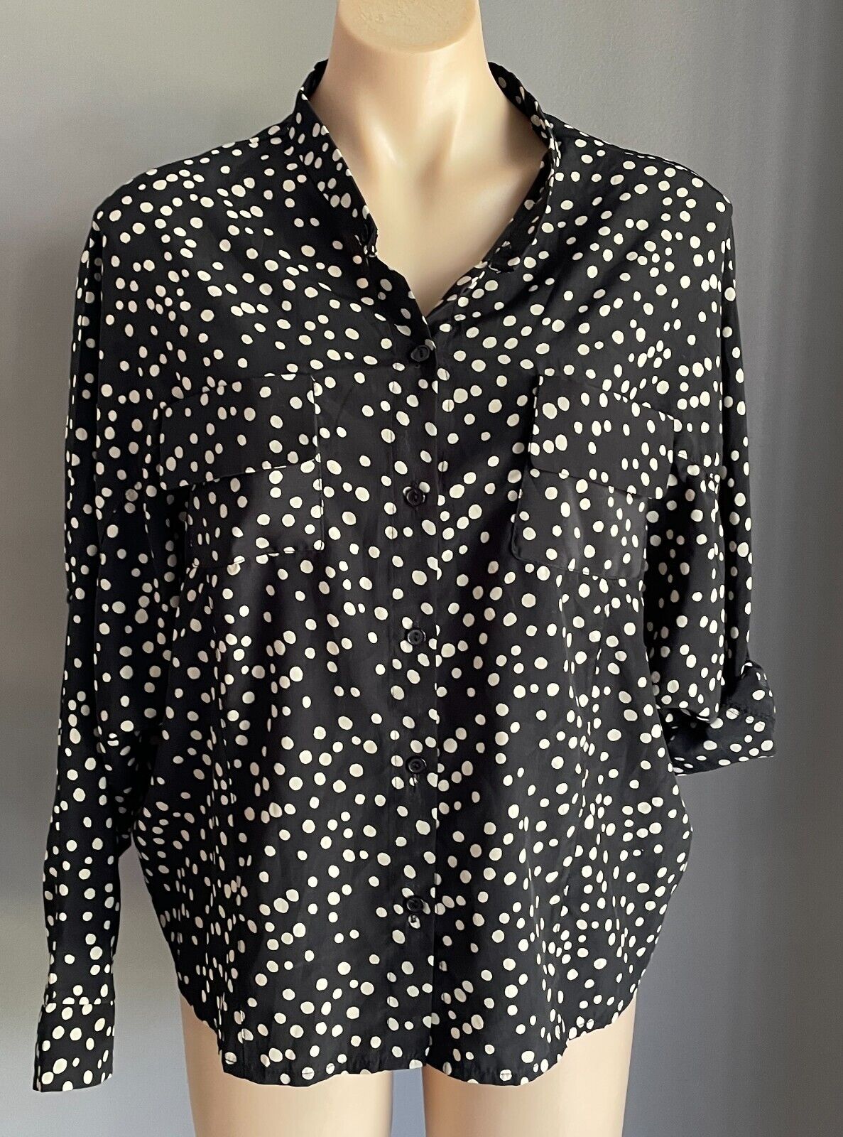 SES Shirt Dolman Sleeve Black & Off White Polka Dot Button Front Roll Tab Sz 10