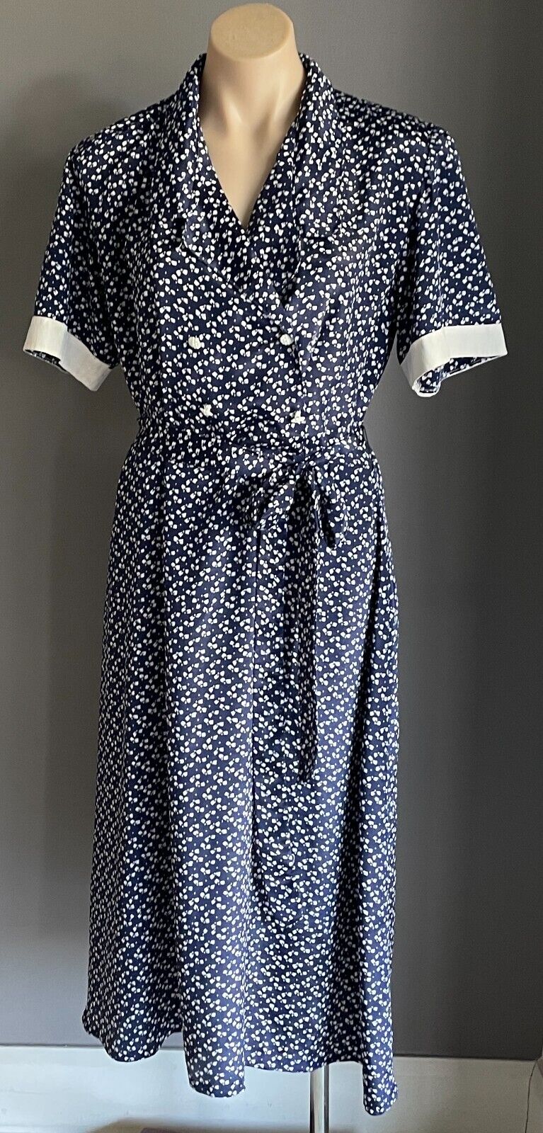 1980s Dress Navy Blue & White Print Short Sleeve Buttons Waist Belt Tie Sz 16