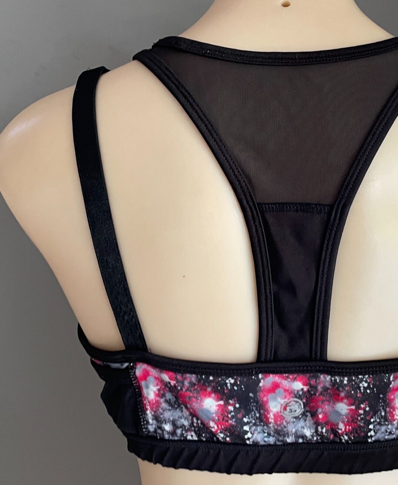VASANA YOGA Sports Bra Crop Top Racer Back Mesh Net Over Galaxy Print Size L 10