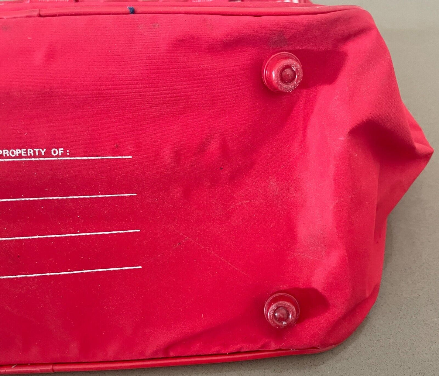 Vintage GLOBUS HOLIDAYS Red & White Trim PVC Carry On/Travel Double Bag Handles
