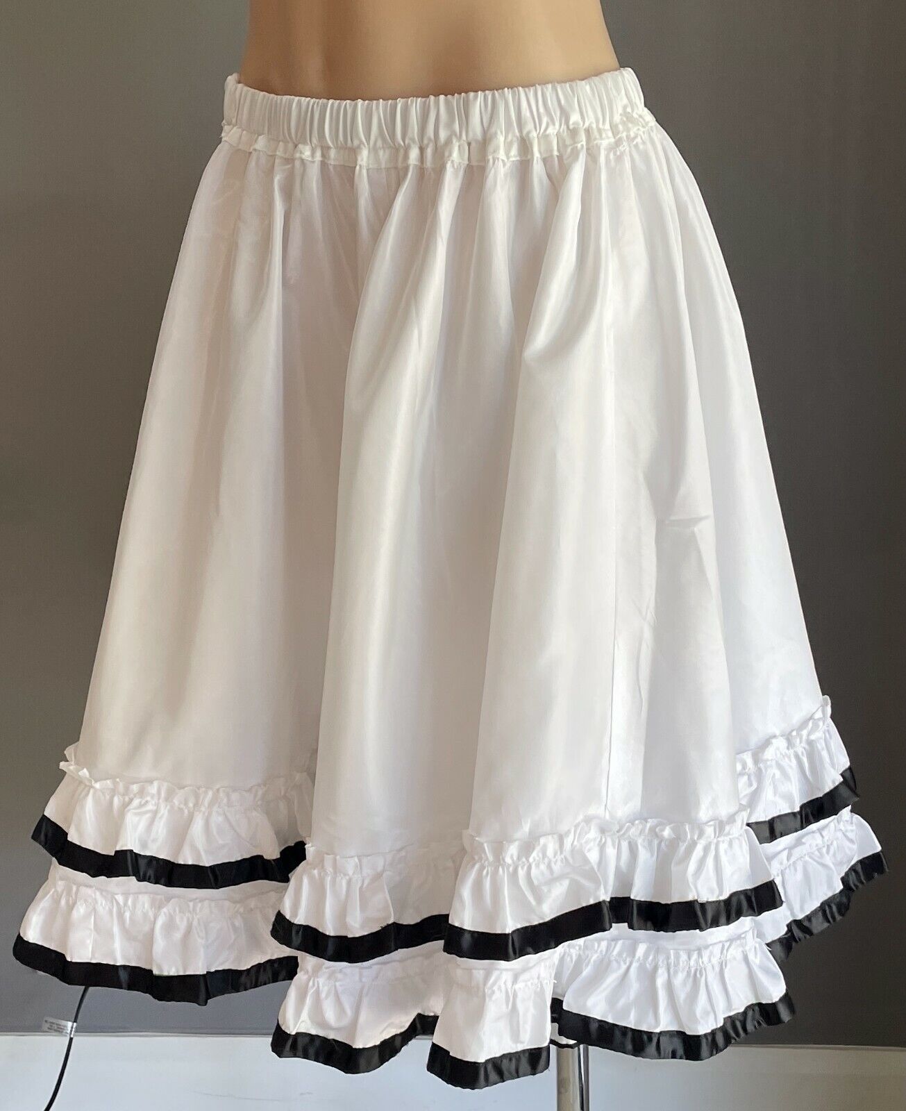 Rockabilly Petticoat Skirt White Satin Taffeta Elastic Waist Ruffle Trim Size 14