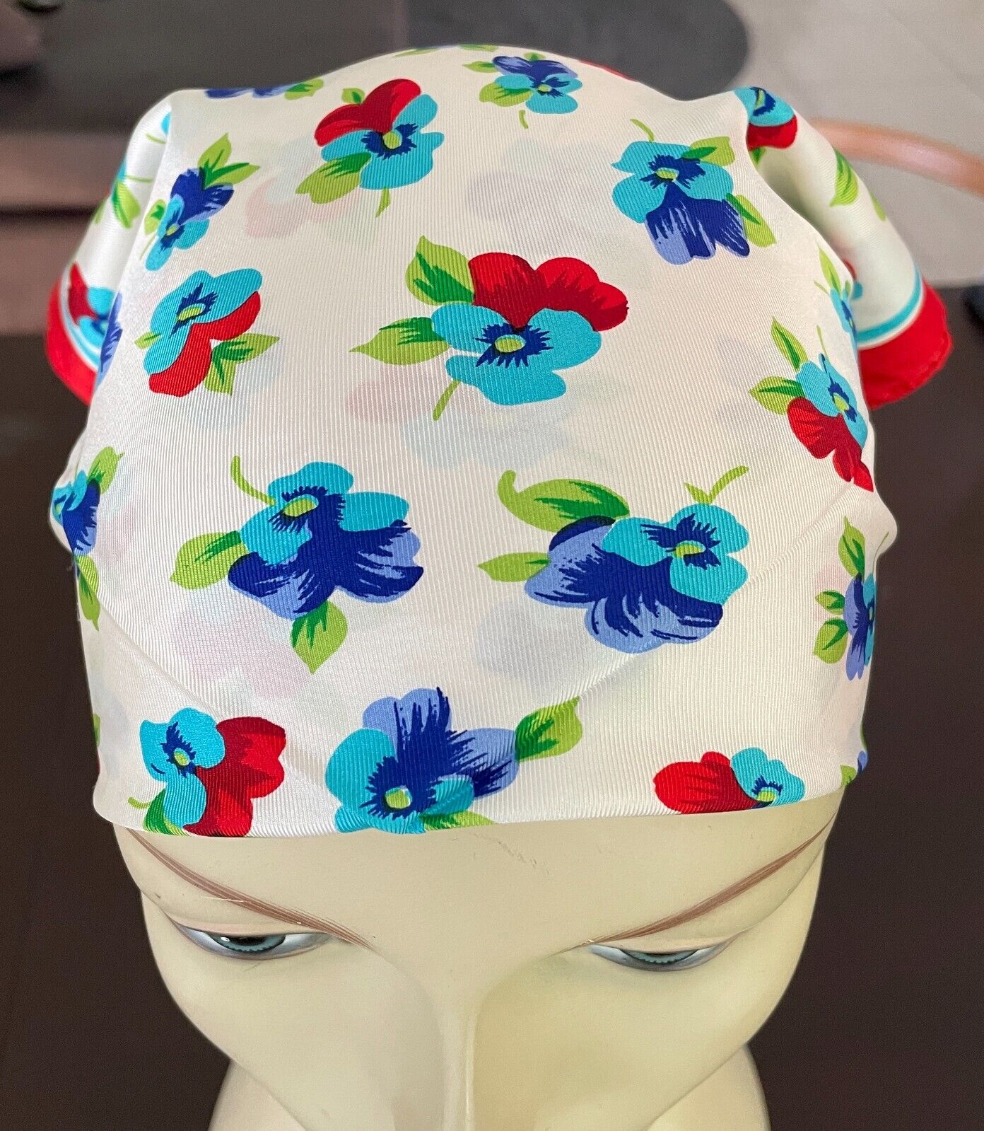 Bandana Neck SCARF Red Blue Shades Green White Violets Print 51cm Square NEW
