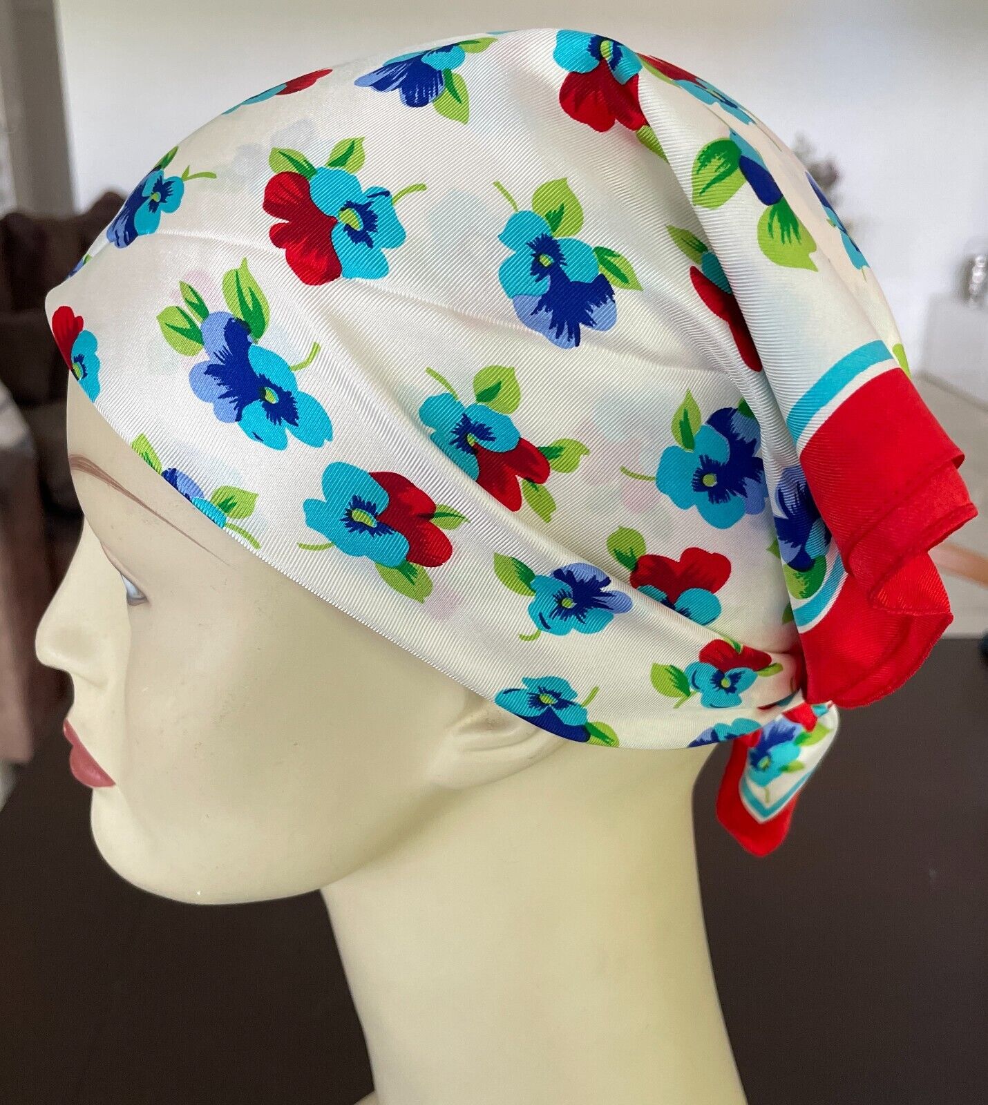 Bandana Neck SCARF Red Blue Shades Green White Violets Print 51cm Square NEW
