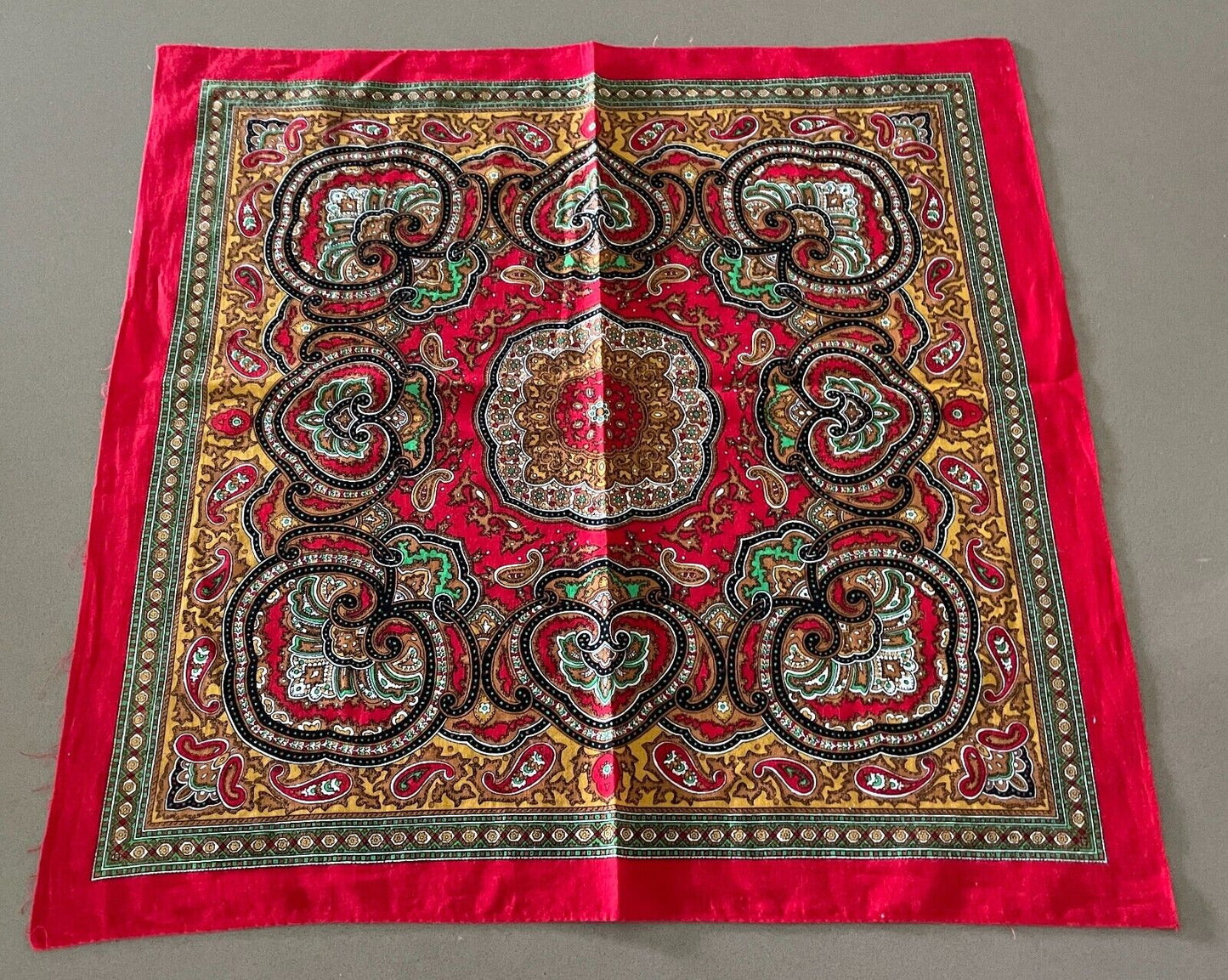 Bandana Cotton Neck Scarf Head Wrap Red Green Yellow Paisley Square 51cm x 49cm