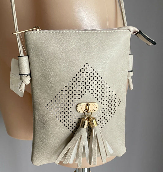 IVYS SHOULDER BAG Off White Pleather Crossbody Handbag w Tassel Trim Ladies NEW