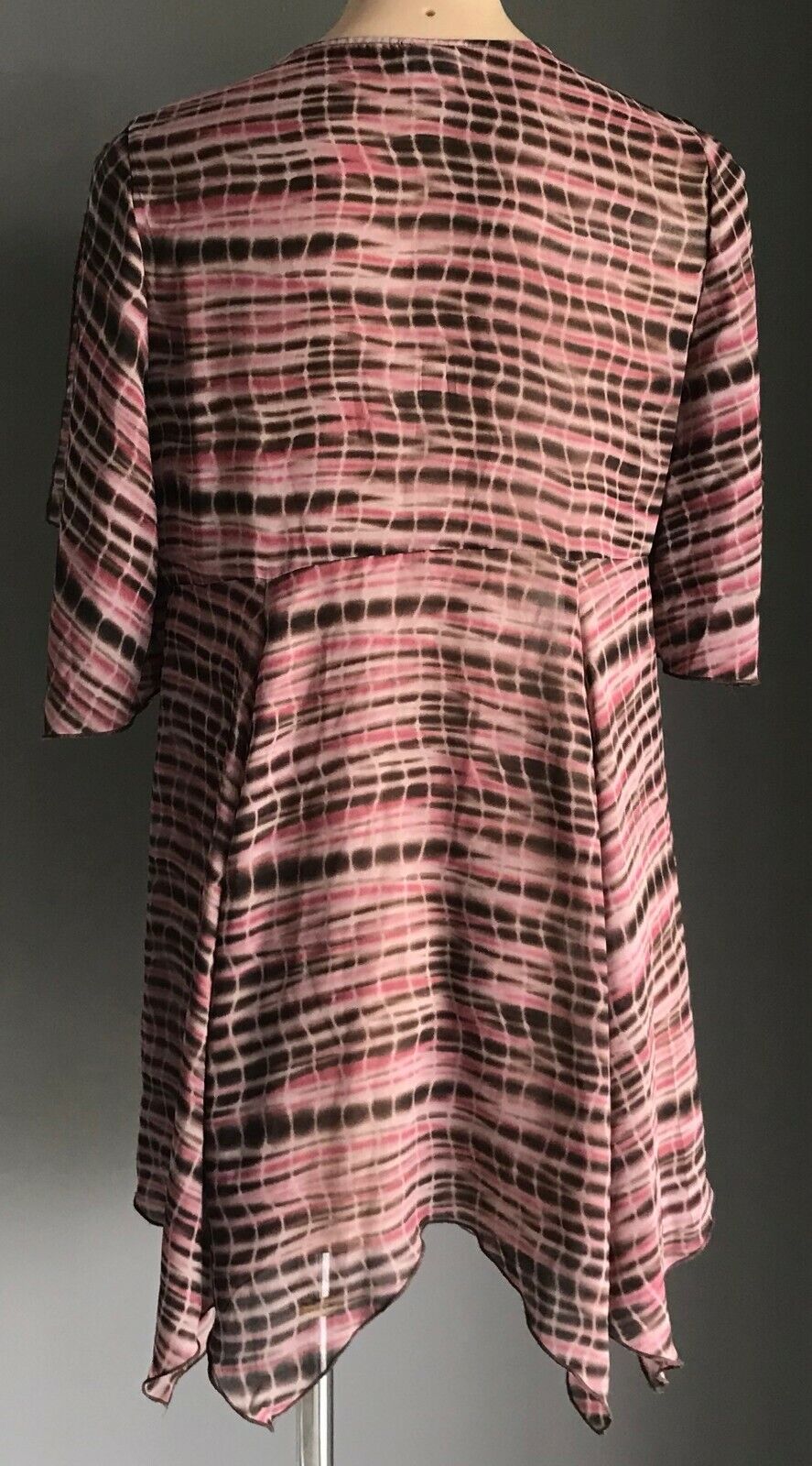 HOT OPTIONS Ladies Top Brown Pink Tie Dye Asymmetric Hem Flutter Sleeve Size 14