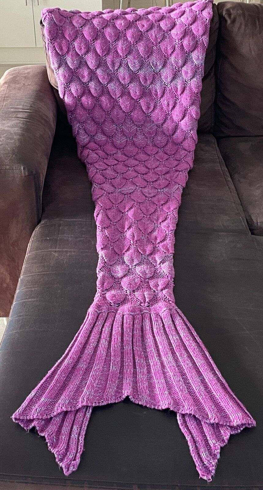 1 Piece Knit Mermaid Tail Pink & Blue Fleck Cozy Warm Blanket Adult Size 12 14