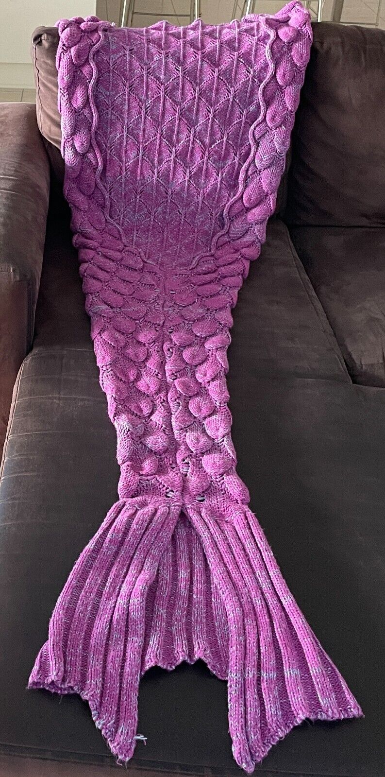 1 Piece Knit Mermaid Tail Pink & Blue Fleck Cozy Warm Blanket Adult Size 12 14