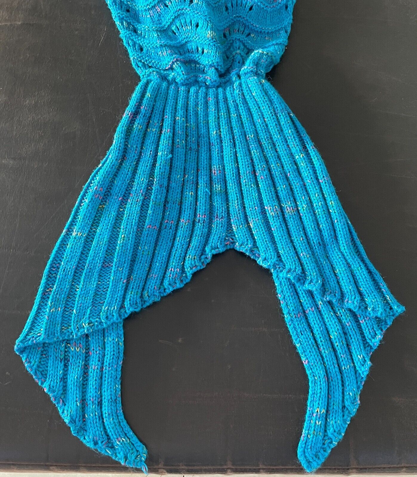 1 Piece Knit Mermaid Tail Blue Multicolour Fleck Cozy Warm Blanket Adult Sz 8 10
