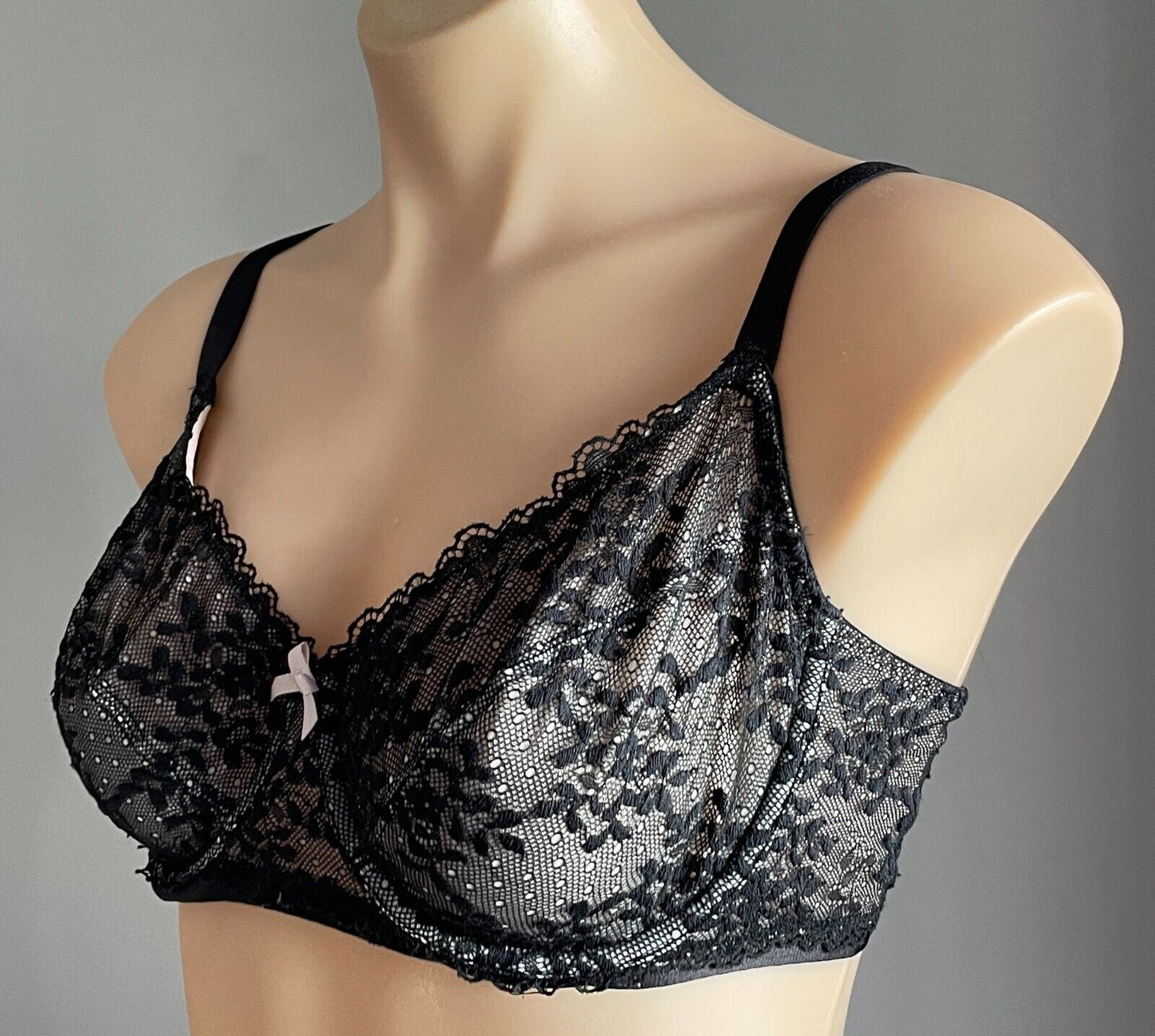 LILY LOVES Bra 16C Underwire Black Lace Ladies Adjustable Hook & Eye Size 16 C