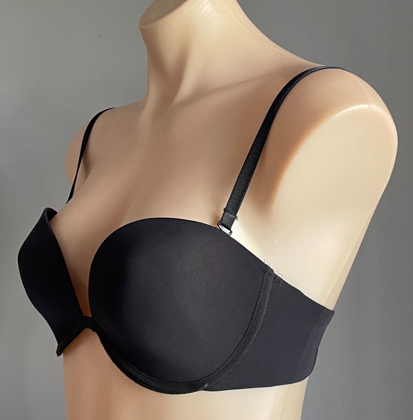 JOANNE LINGERIE Bra 14B Strapless Black Underwire Adjustable Straps Size 14 B