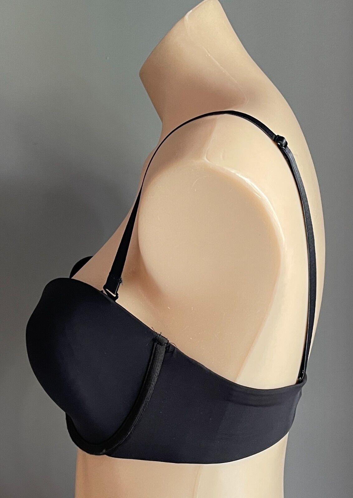 JOANNE LINGERIE Bra 14B Strapless Black Underwire Adjustable Straps Size 14 B