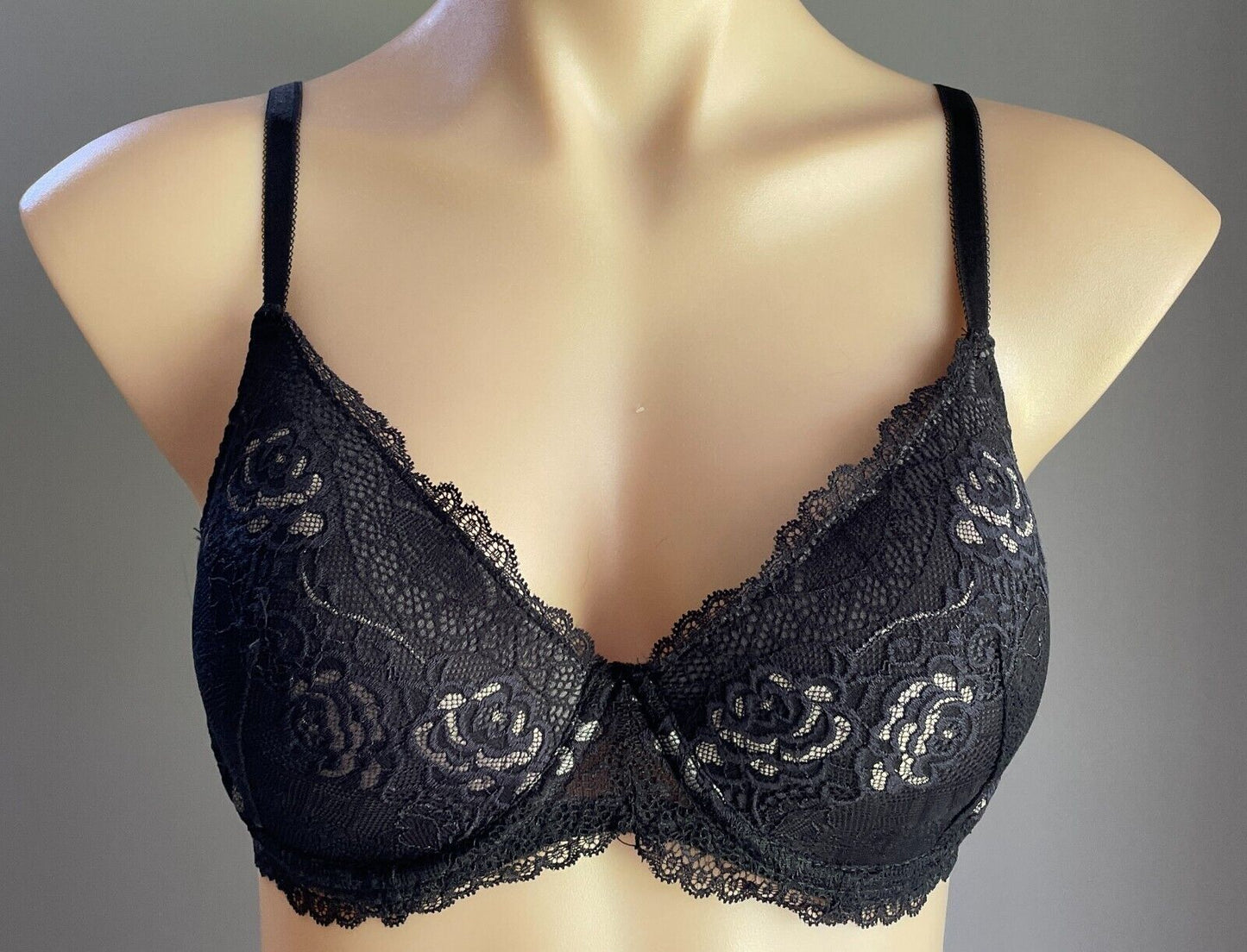 Balconette Bra 12C Underwire Black Lace & Beige Floral Size 12 C Gorgeous