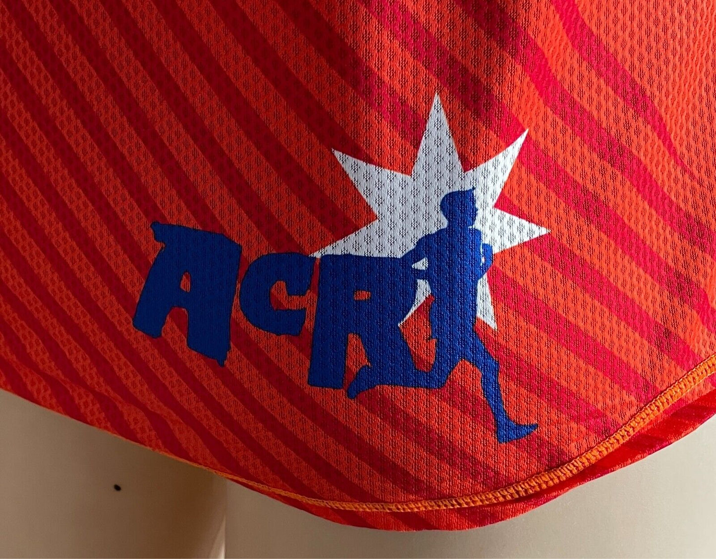 AUSTRALIAN CHINESE RUNNERS Uluru Tour Singlet Size XL Orange Sleeveless