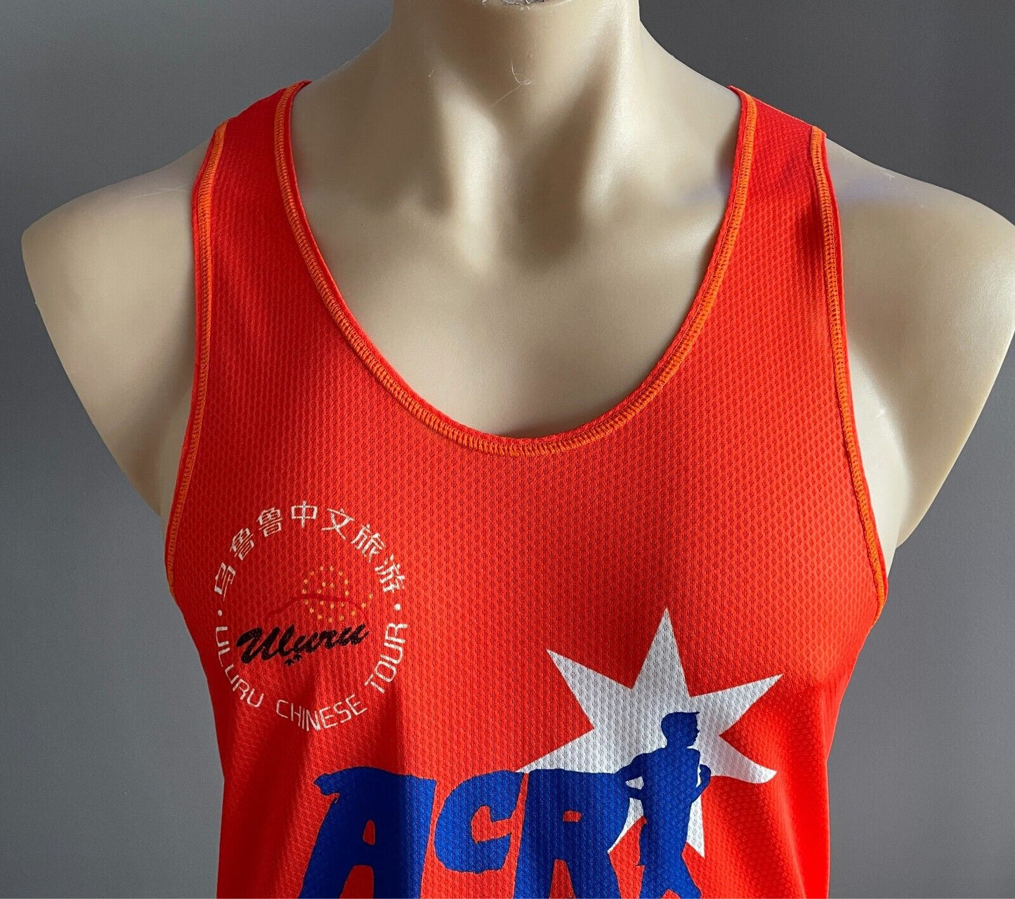 AUSTRALIAN CHINESE RUNNERS Uluru Tour Singlet Size XL Orange Sleeveless