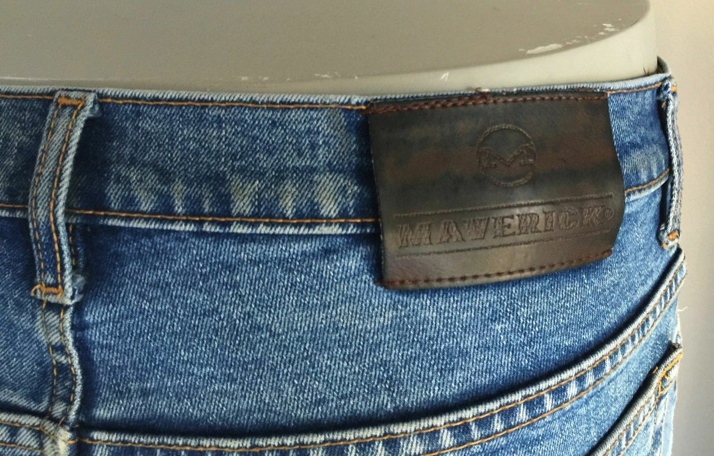 Mens MAVERICK Denim Jeans "Clinton" Western Indigo Size W 34in L 32 Vintage Gem