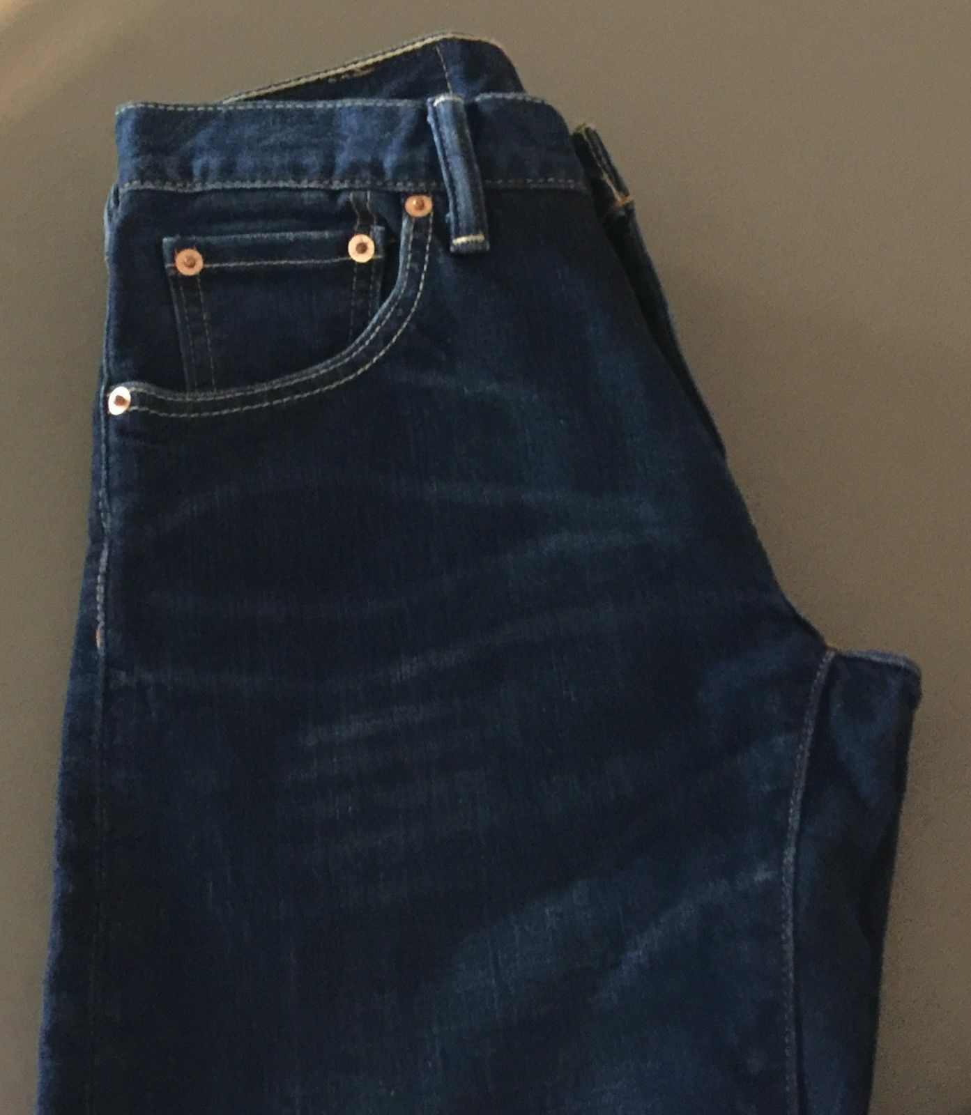 Mens LEVIS 541 Blue Denim Jeans Athletic Cut Straight  Size 28W 32L Levi's NEW
