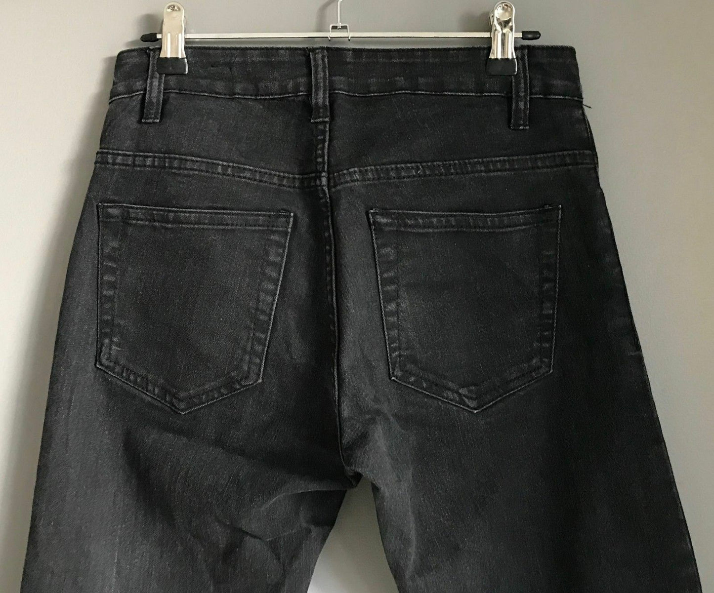New Mens FACTORIE Distressed Jeans Spray On Slick Denim Skinny Leg Jeans Size 30