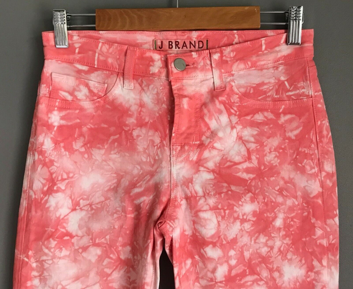J BRAND TWISTED Denim Jeans CORAL Red Pink Tie Died Stretch Skinny Leg Sz 26 W