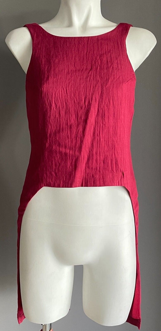 HERE COMES THE SUN Burgundy Sleeveless Hi Low Hem Back Button Top Size 8 NEW