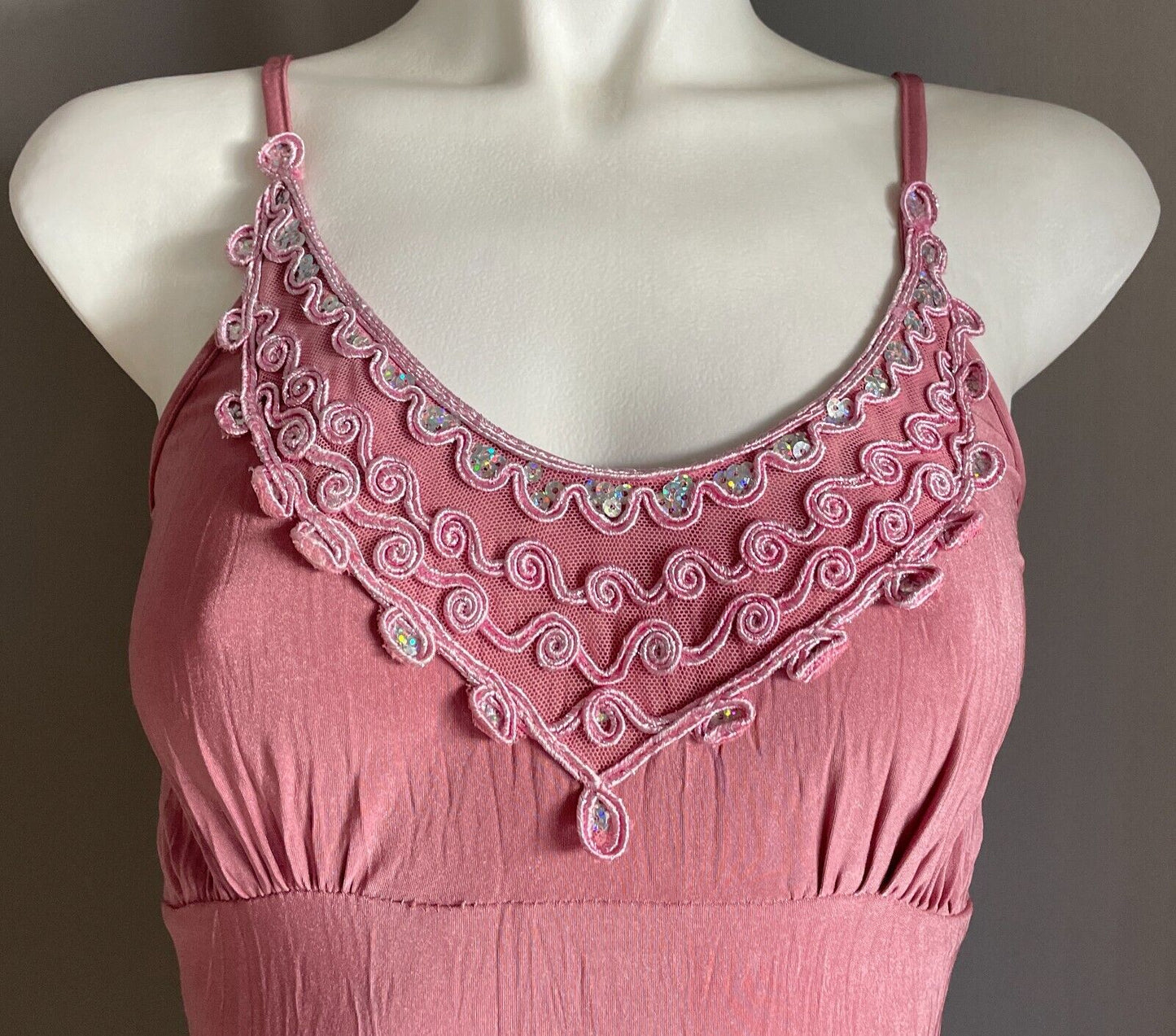 JR GIRL Top Dusty Pink Wrinkle Look Stretch Sleeveless Asymmetric Hem Size 8