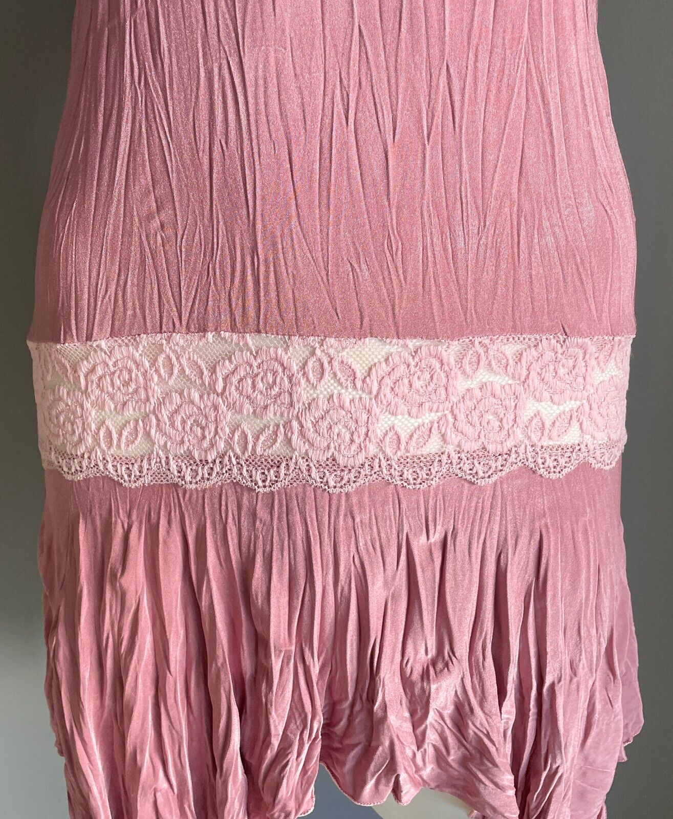 JR GIRL Top Dusty Pink Wrinkle Look Stretch Sleeveless Asymmetric Hem Size 8