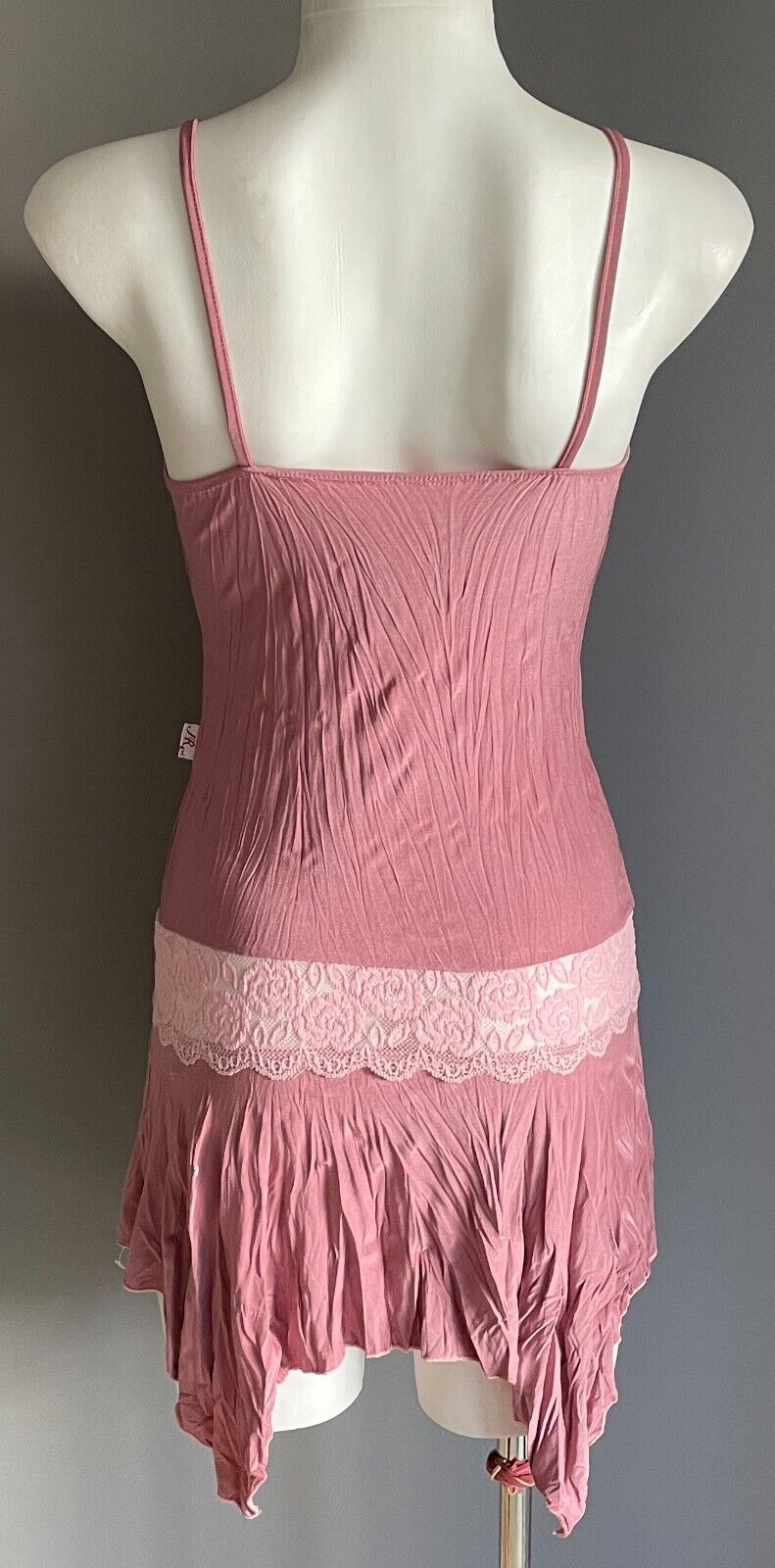 JR GIRL Top Dusty Pink Wrinkle Look Stretch Sleeveless Asymmetric Hem Size 8