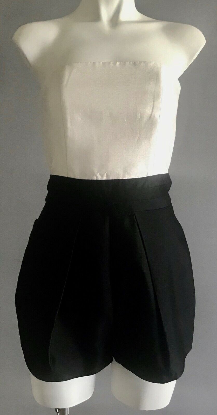 CAMILLA AND MARC Strategy Strapless Jumpsuit Black White Playsuit Size 6 8 Luxe