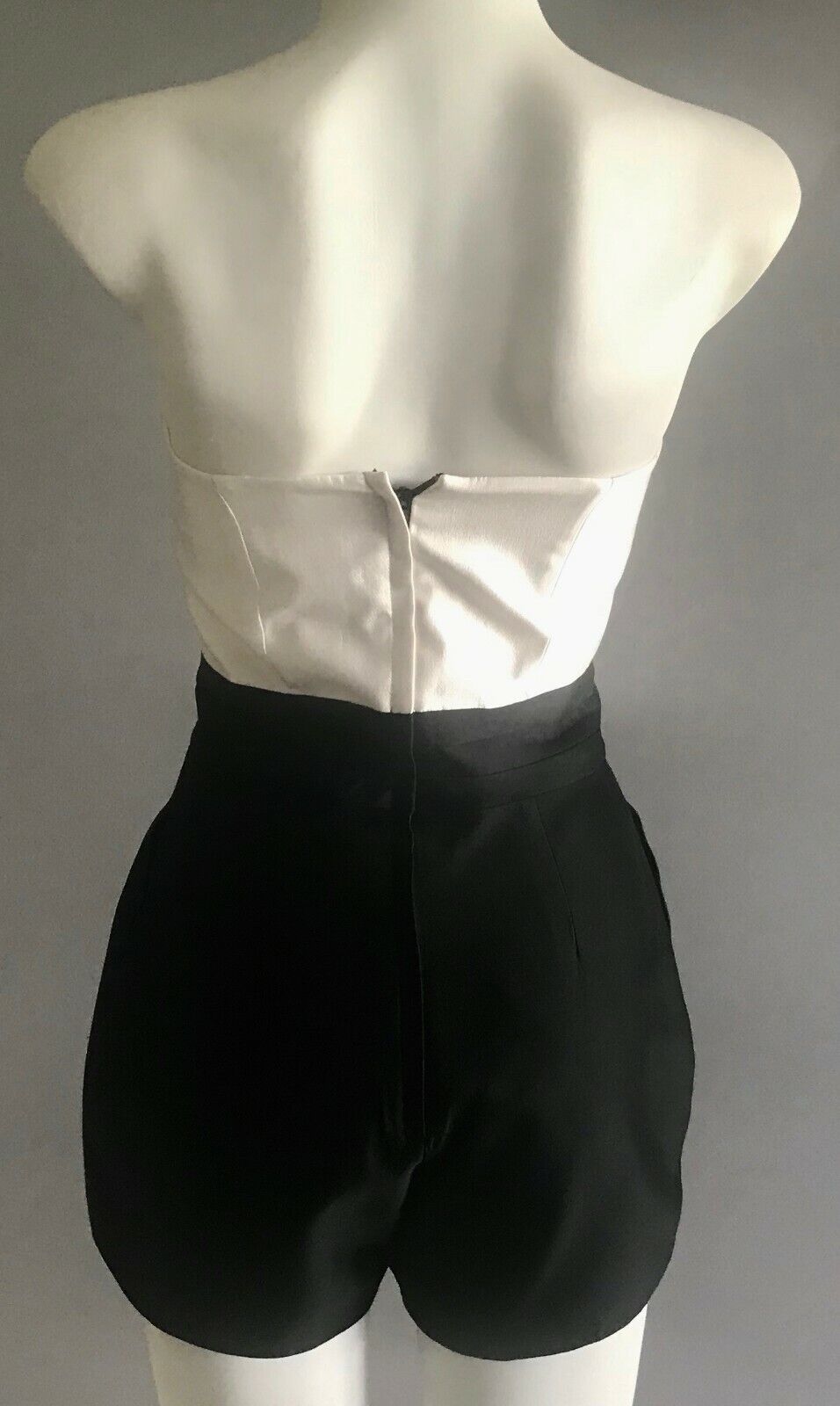 CAMILLA AND MARC Strategy Strapless Jumpsuit Black White Playsuit Size 6 8 Luxe
