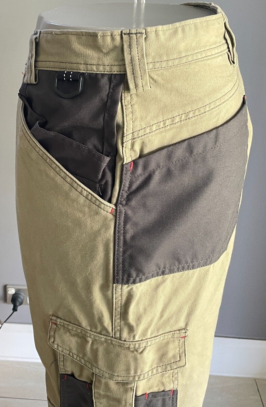 HARD YAKKA Khaki Black Full Length Trousers MeSize 107R Y02902 Cargo Work Pants