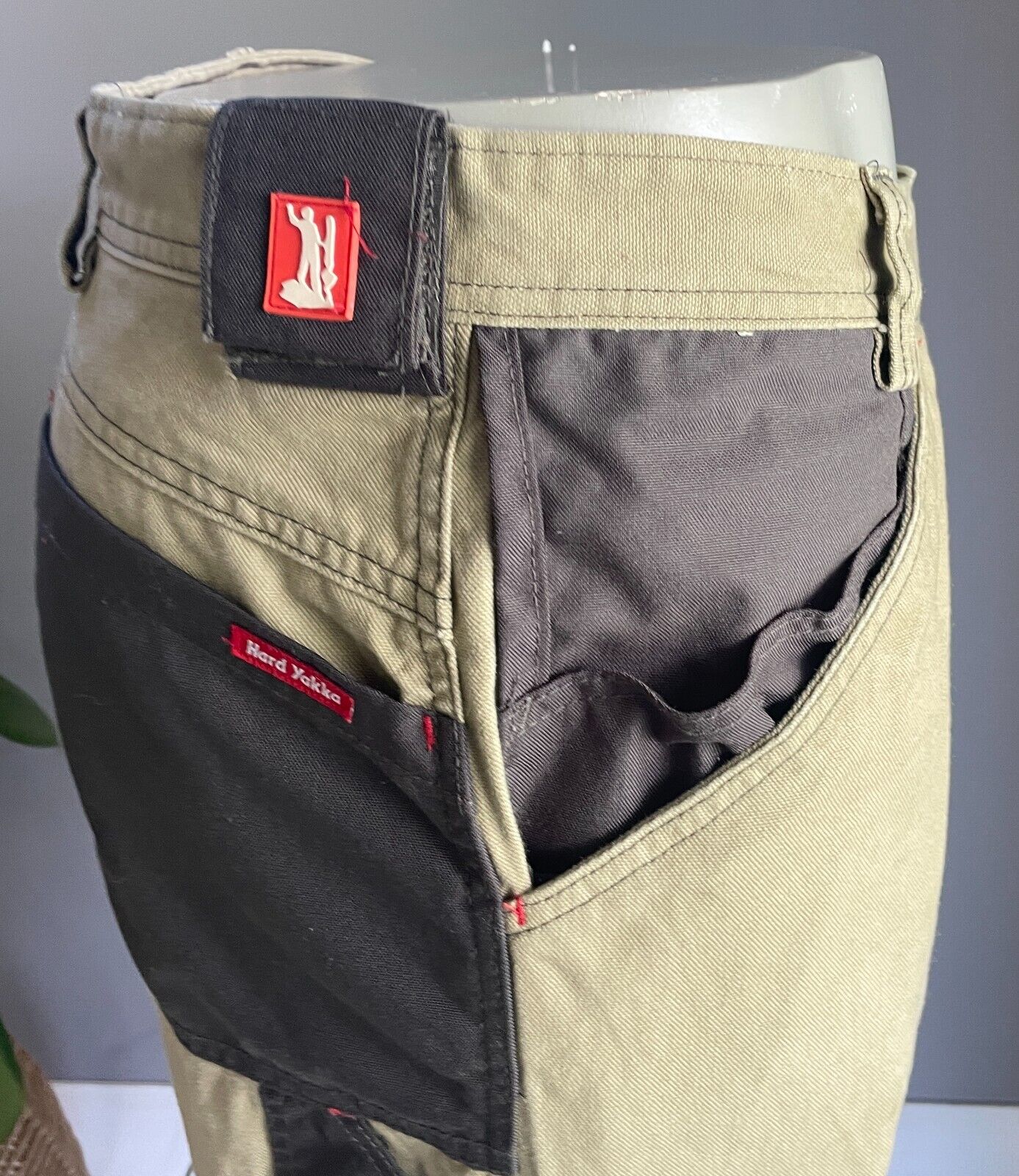 HARD YAKKA Khaki Black Full Length Trousers MeSize 107R Y02902 Cargo Work Pants