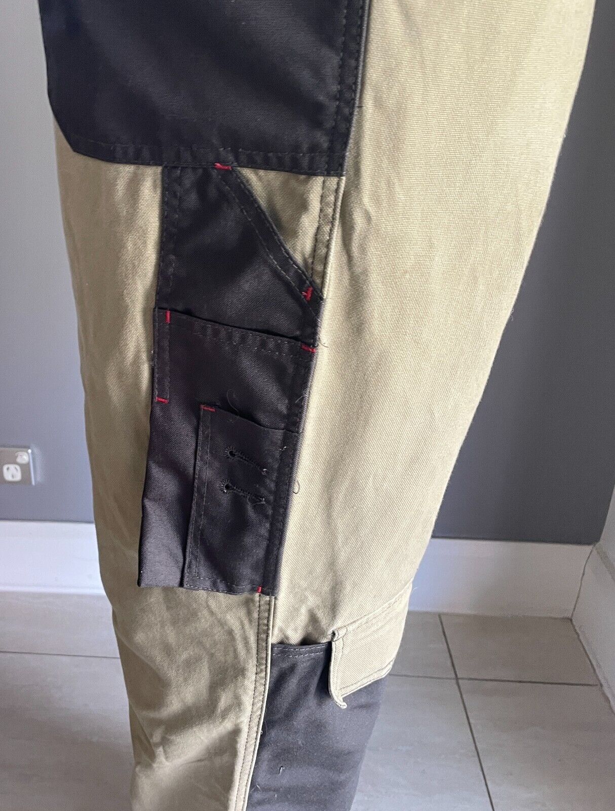 HARD YAKKA Khaki Black Full Length Trousers MeSize 107R Y02902 Cargo Work Pants