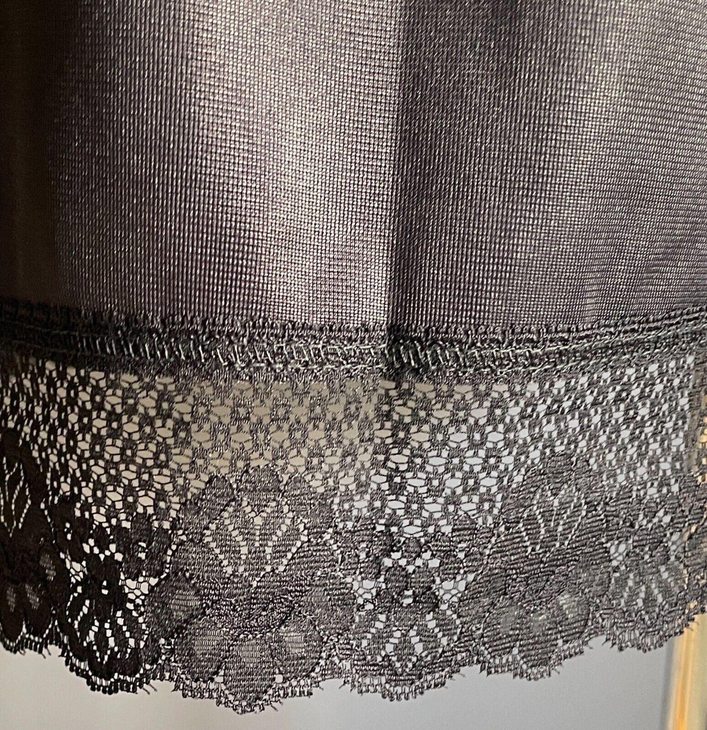 Vintage Half Slip Nylon Black 1/2 Petticoat Elastic Waist Lace Hem Size 14