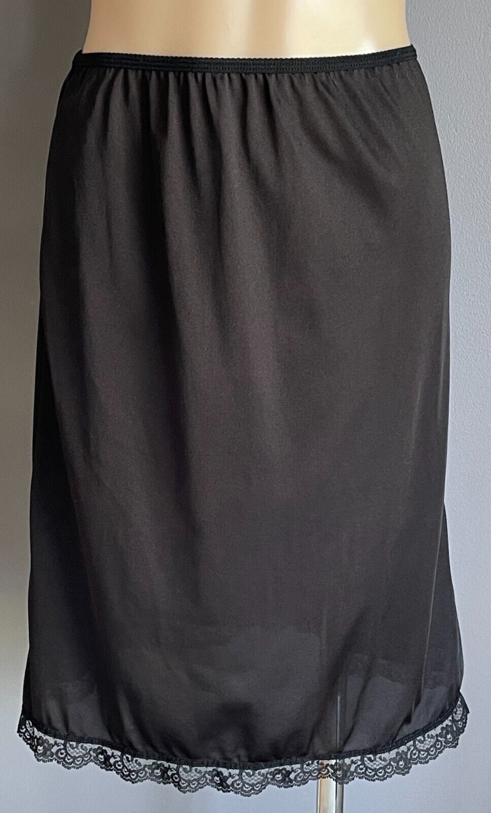 Vintage Petticoat Half Slip 1/2 Black Elastic Waist Nylon Fabric Ladies Size 12