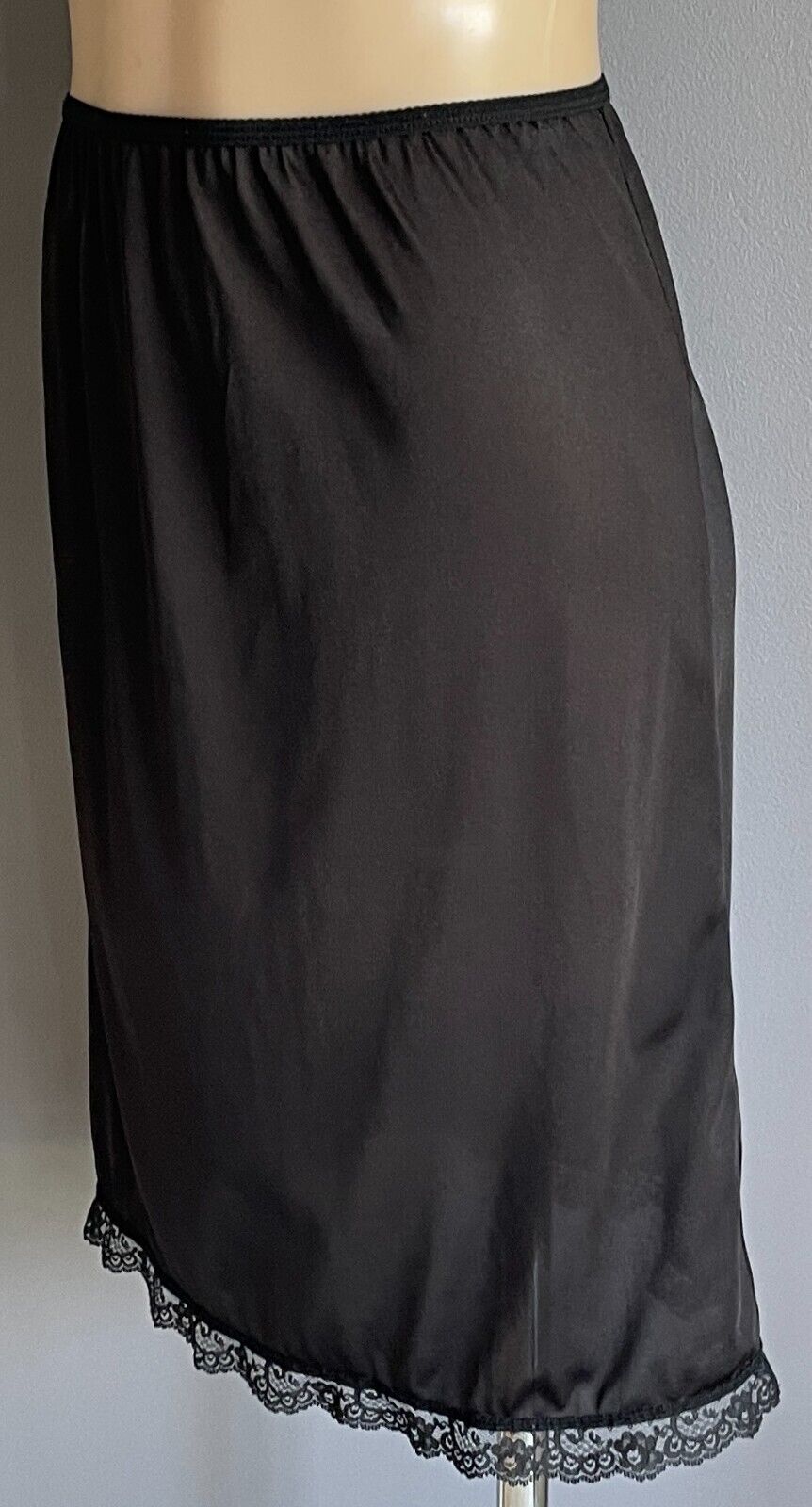 Vintage Petticoat Half Slip 1/2 Black Elastic Waist Nylon Fabric Ladies Size 12
