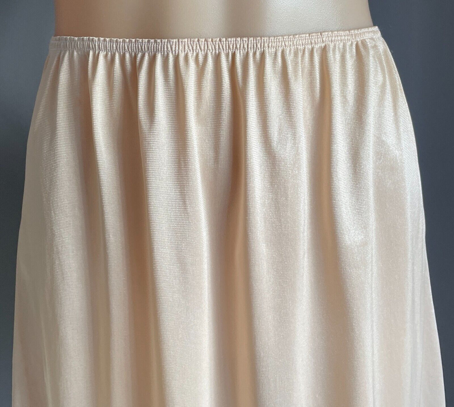 Nylon Half Slip Beige 1/2 Petticoat Elastic Waist Lace Trim Hem Sz 14 Australia