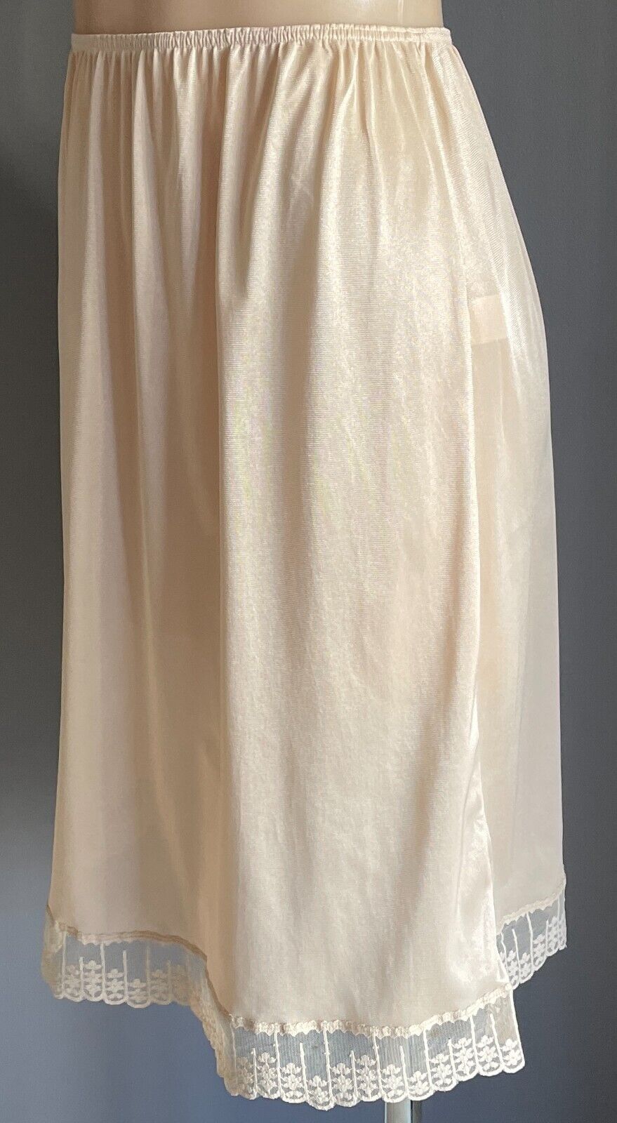 Nylon Half Slip Beige 1/2 Petticoat Elastic Waist Lace Trim Hem Sz 14 Australia