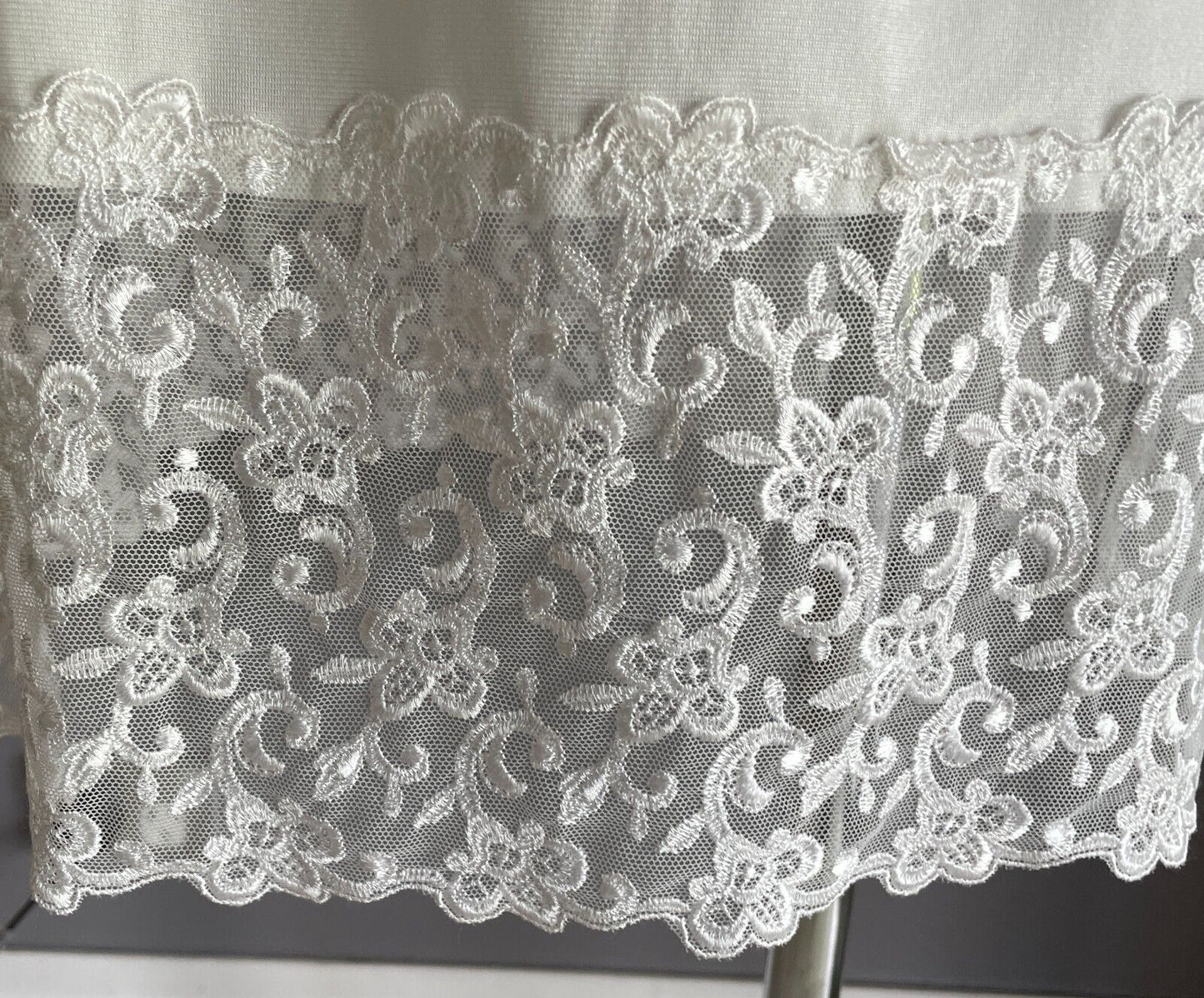 BERLEI Half Slip Off White 1/2 Petticoat Elastic Waist Lace Hem Side Slit Sz  12