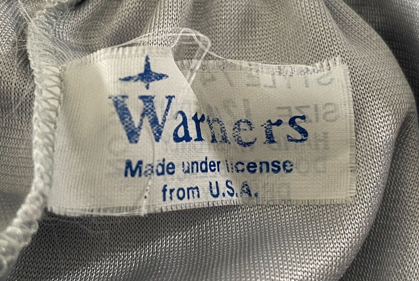 WARNERS Half Slip Light Blue 1/2 Petticoat Elastic Waist Lace Trim Hem Size 12
