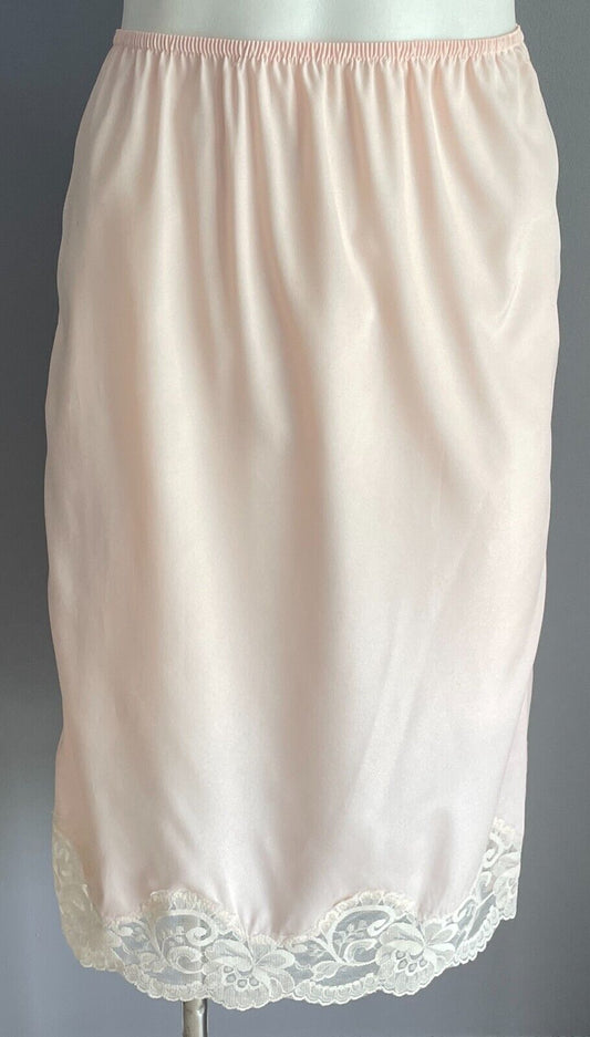 Half Slip Beige 1/2 Petticoat Elastic Waist Lace Hem Side Slit Size 8 NO stretch