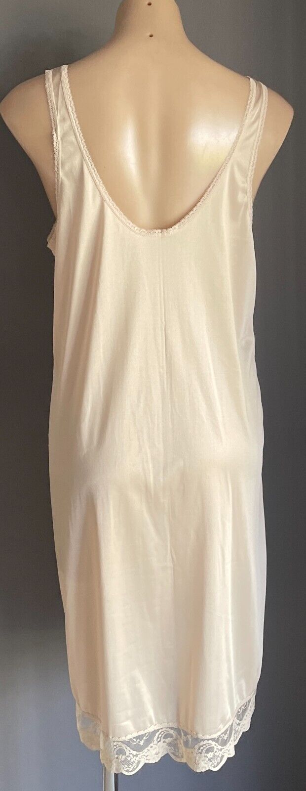 KAYSER Petticoat Nylon Full Slip Beige Lace Trim Anti Stat Ladies Sze 16 Vintage