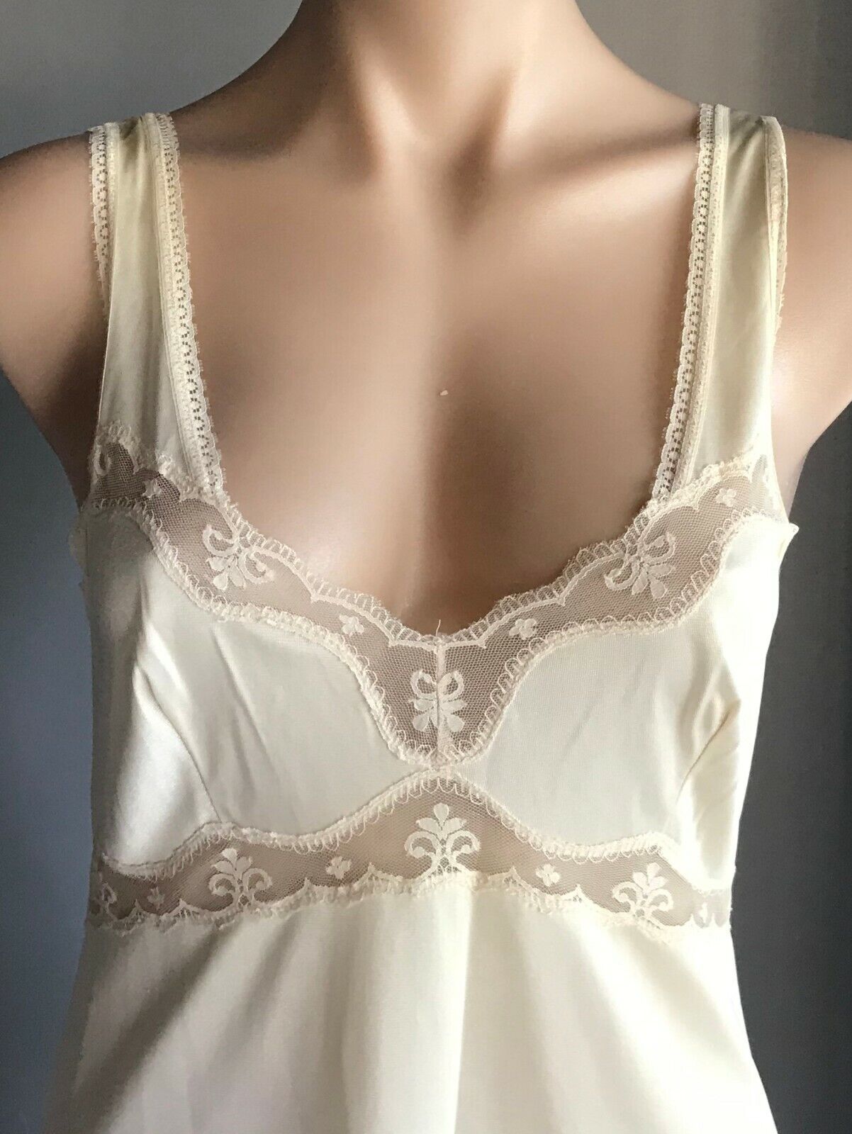 KAYSER Vintage Nylon Petticoat Full Slip Cream Lace Trim Size 12