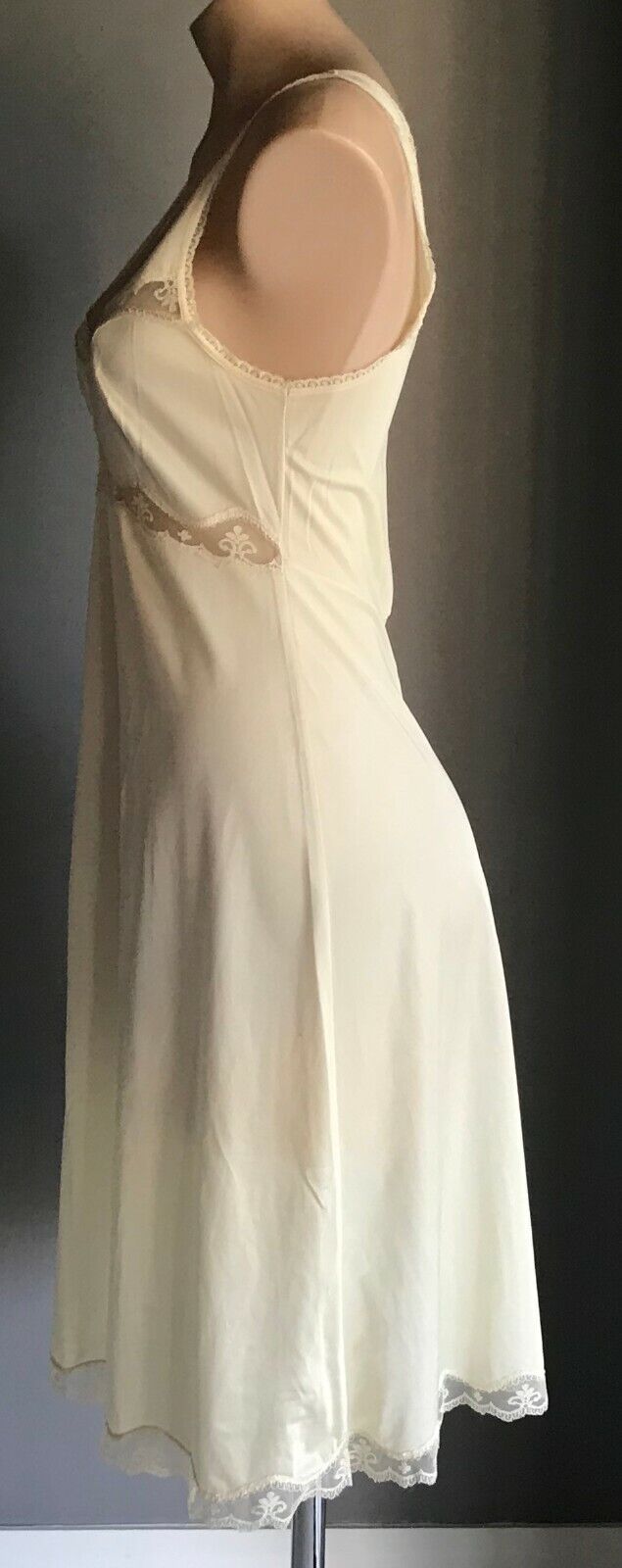 KAYSER Vintage Nylon Petticoat Full Slip Cream Lace Trim Size 12