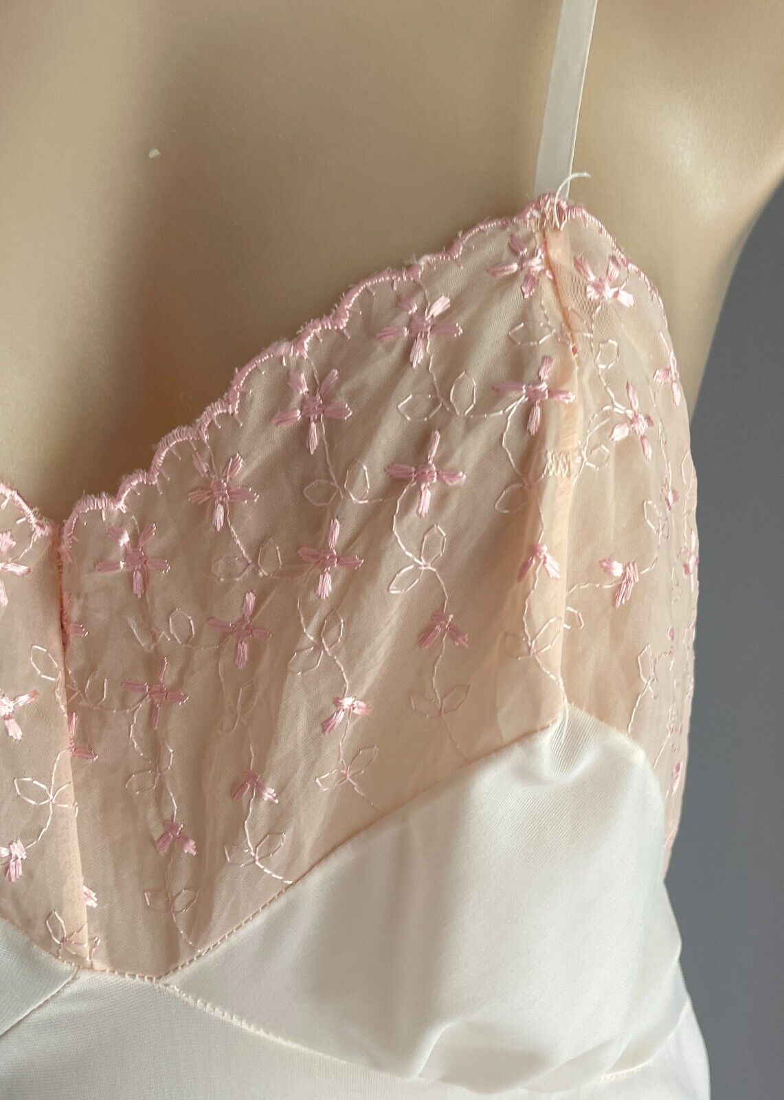 Vintage Petticoat Blush Pink Nylon Embroidered Neck and Hem Full Slip Size W 14