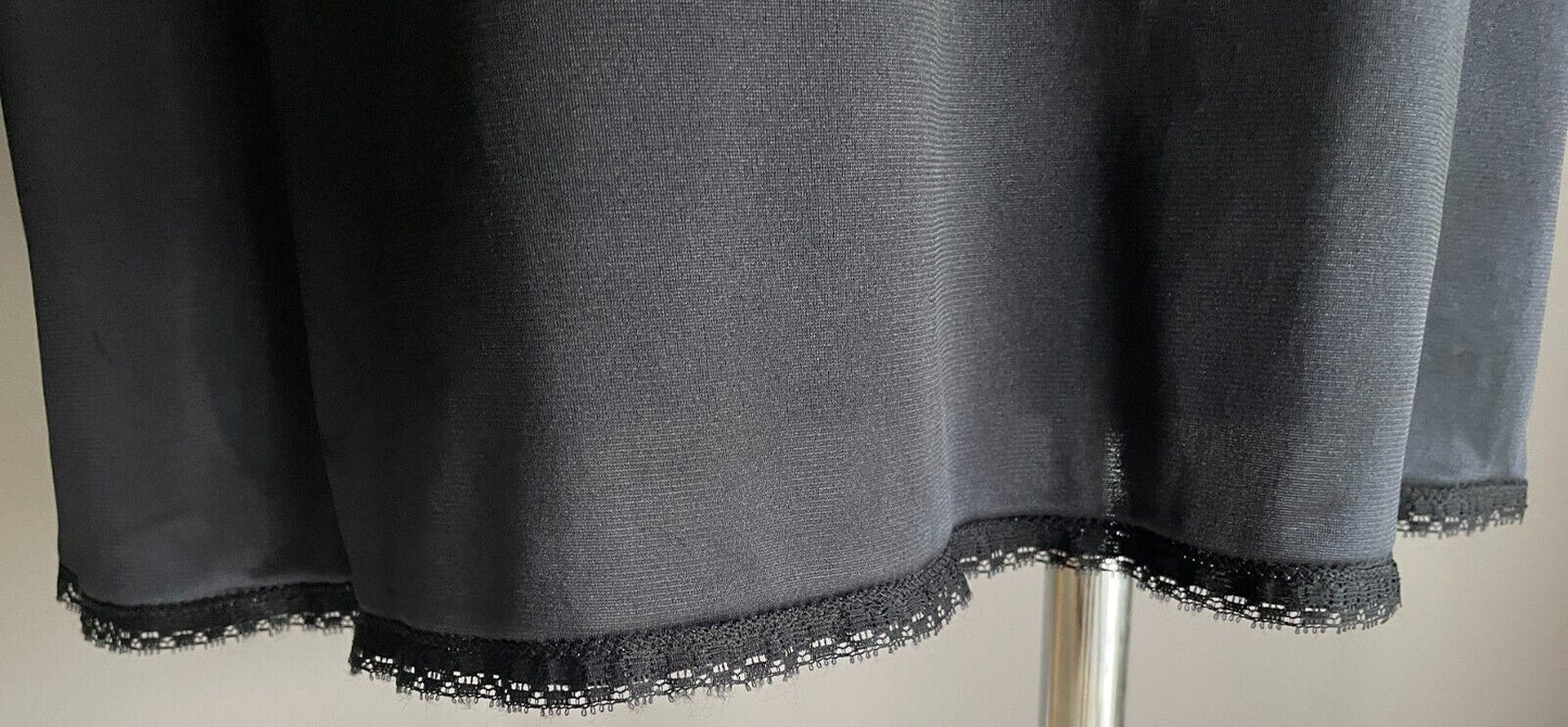 VALISERE Petticoat Black Nylon Lace Trim Full Slip Lingerie Size 44 AU 12