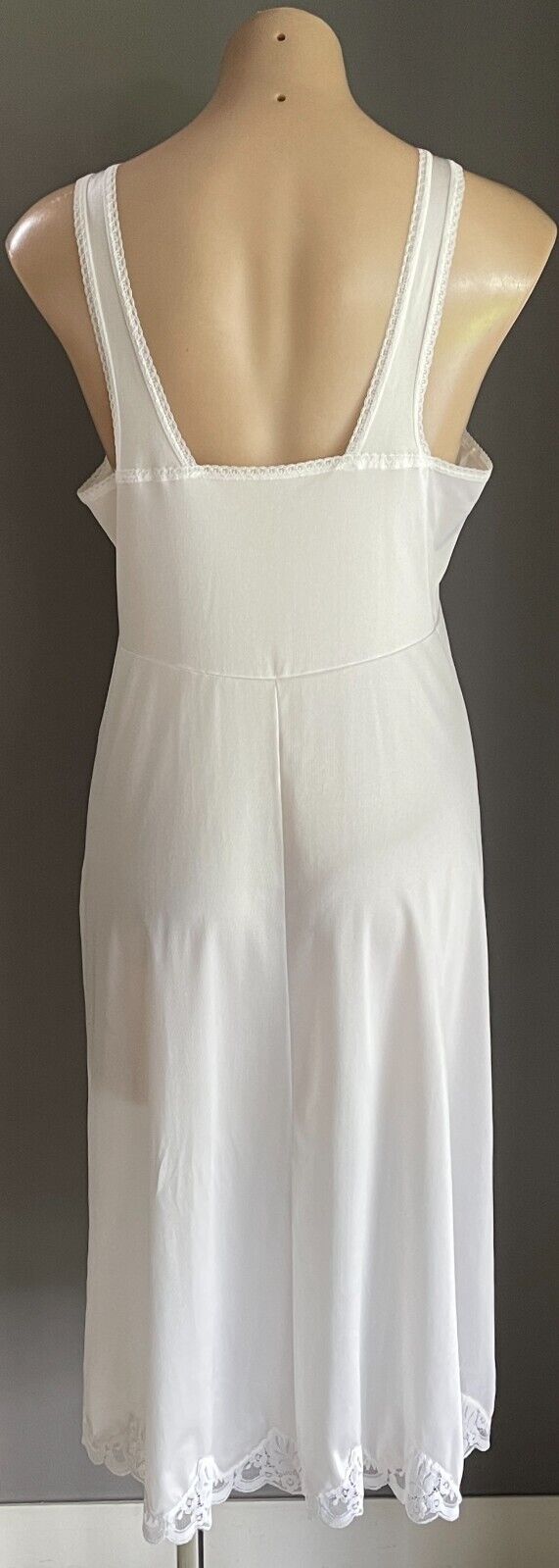 KAYSER Petticoat Nylon Full Slip WHITE Lace Trim Anti Stat Ladies Sze 16  Vintag