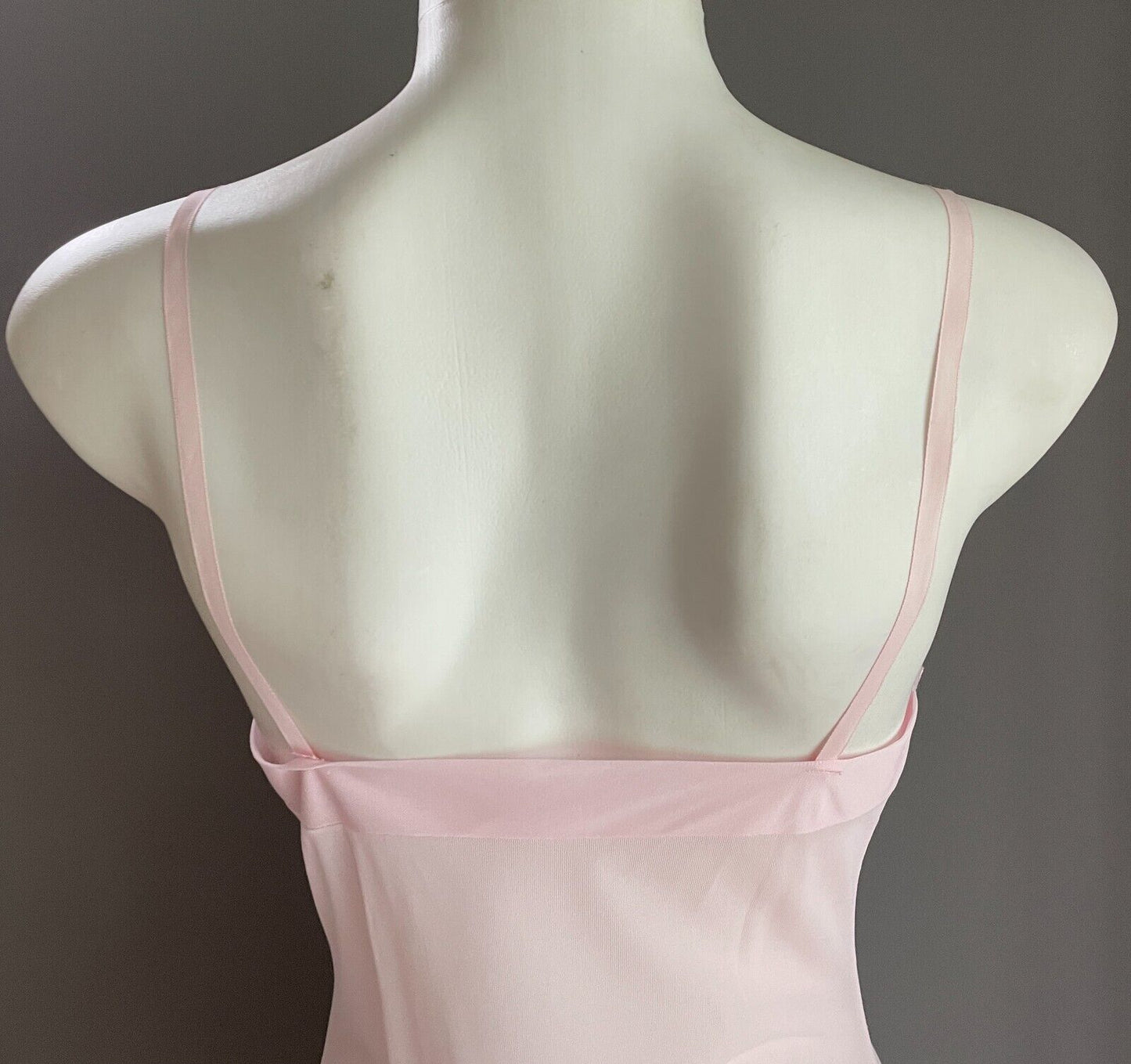 EMBASSY Full Slip Baby Pink Lace Mesh Net Trim Mini Short Length Sz S 8 Vintage