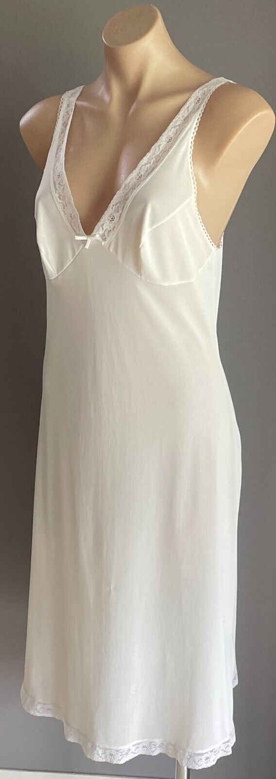 Vintage Nylon Petticoat White Full Slip Lace Trim Ladies Size 12