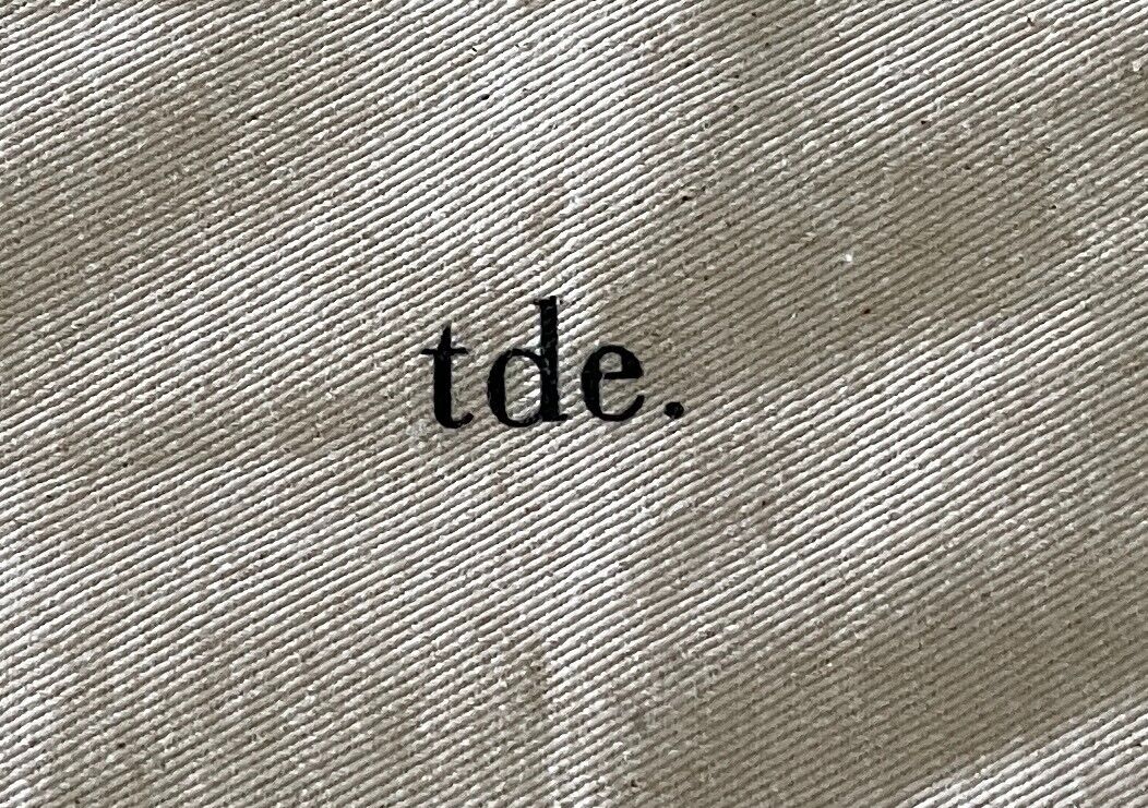 Unisex tde.  The Daily Edit Calico Drawstring Dust Bag 32.5cm x 28.5cm